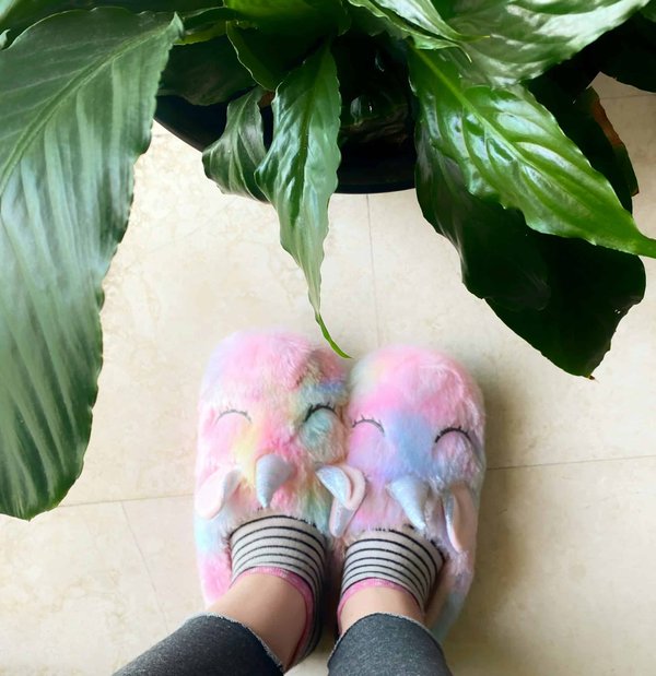 Achetez des chaussons licorne à votre petite fille